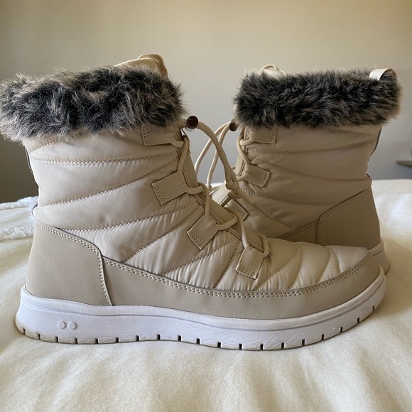 Nude Winter Boots - Picture 2 of 7